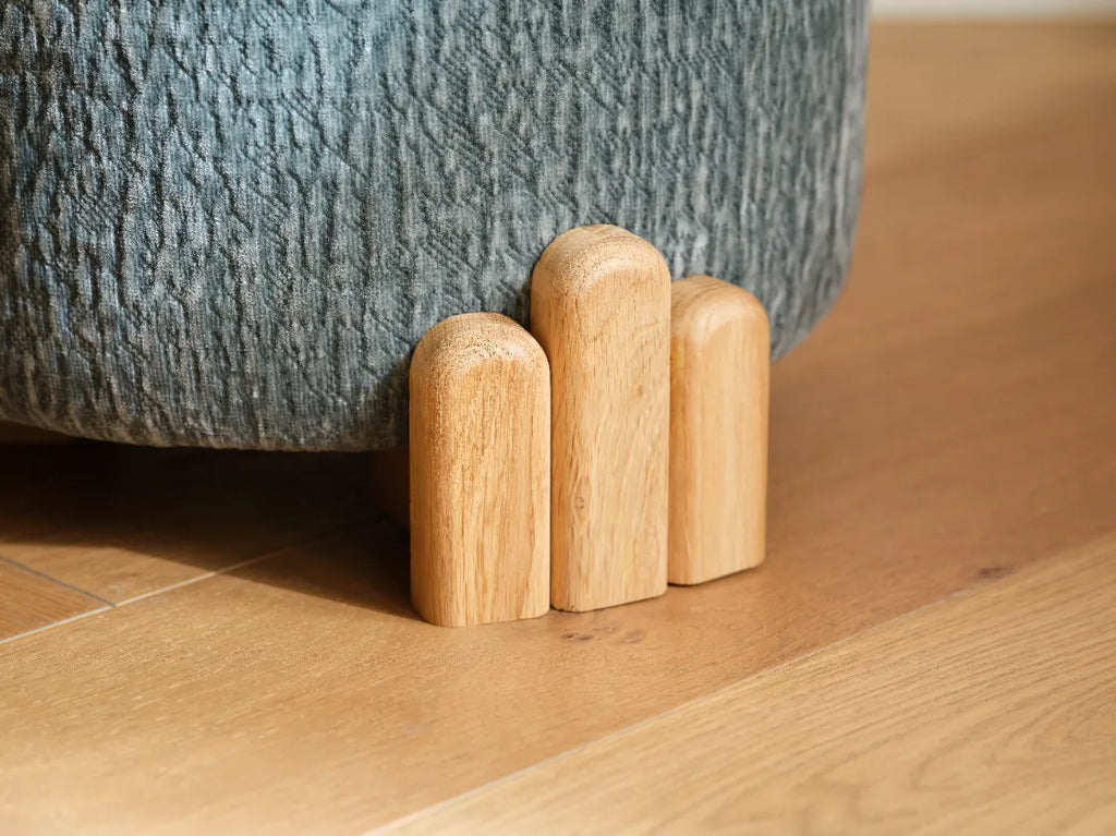 LITTLE KING - IN THE FOREST