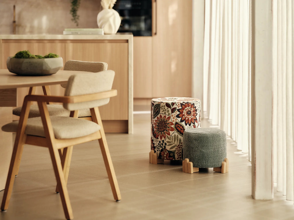 LITTLE KING - IN THE FOREST