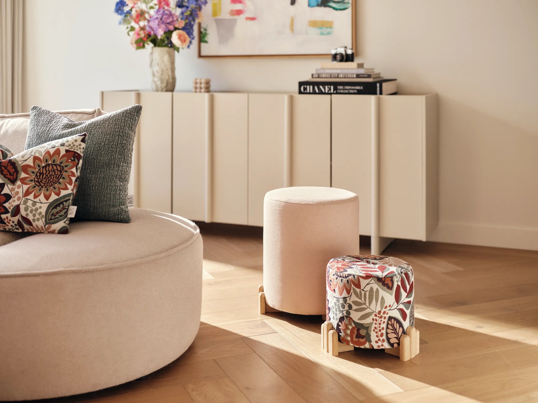 BIG KING - PRETTY IN PINK