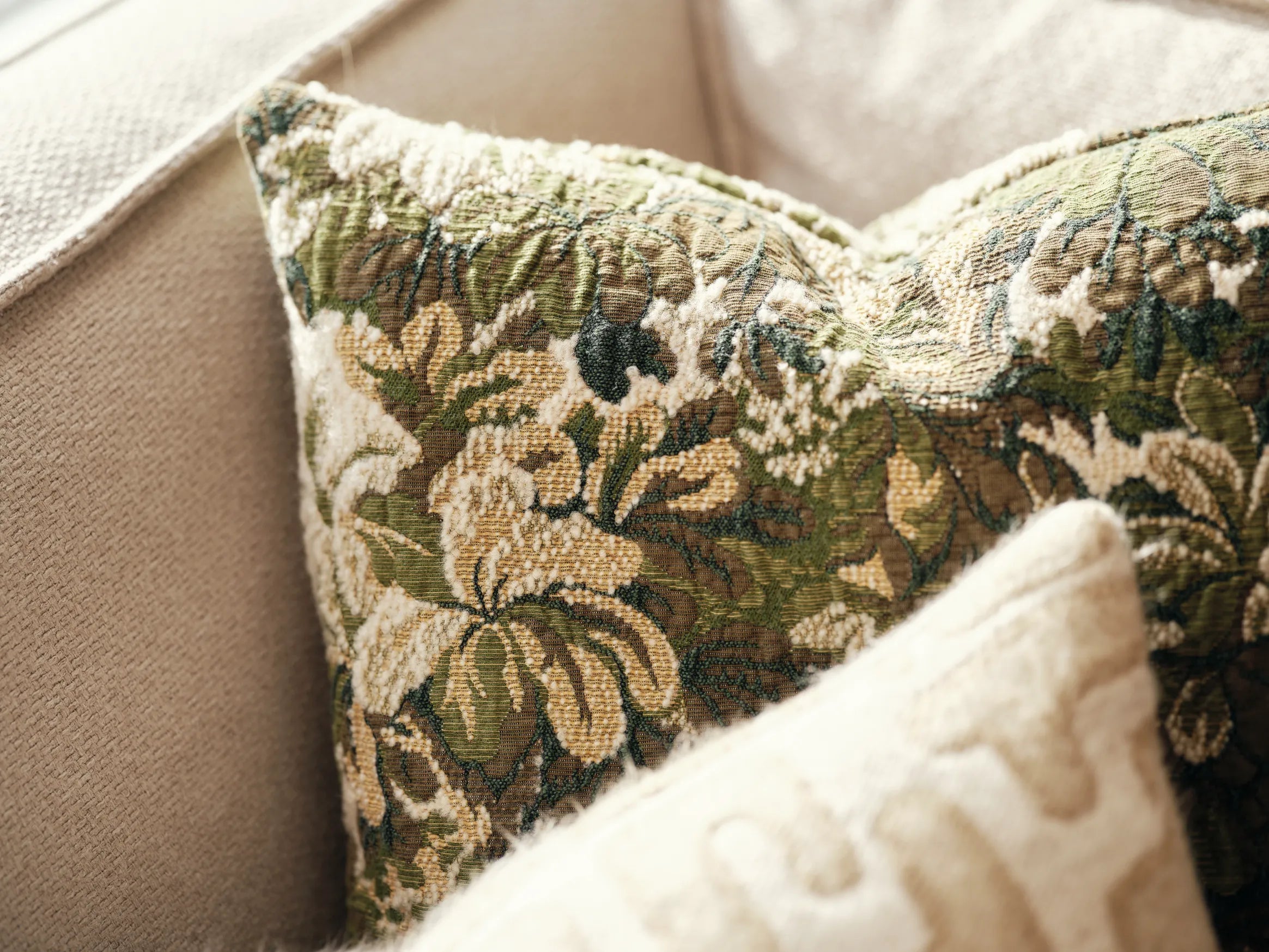 KUSSEN 50x50 - INTO THE WILD