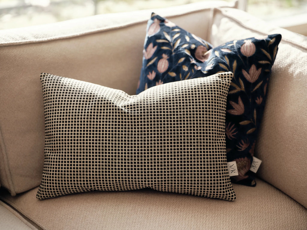 KUSSEN 40x60 - IS GEBLOCKED