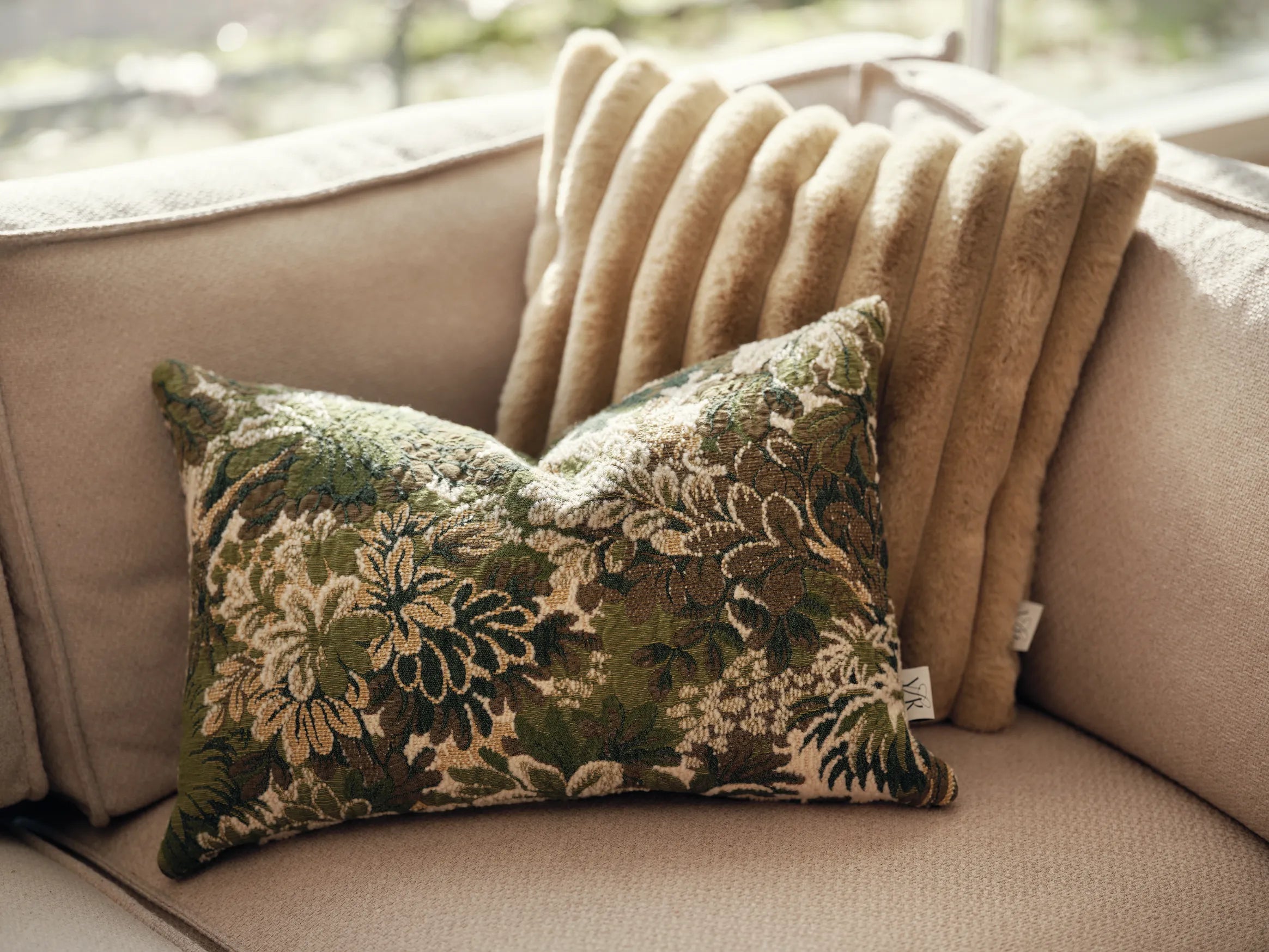 KUSSEN 40x60 - INTO THE WILD